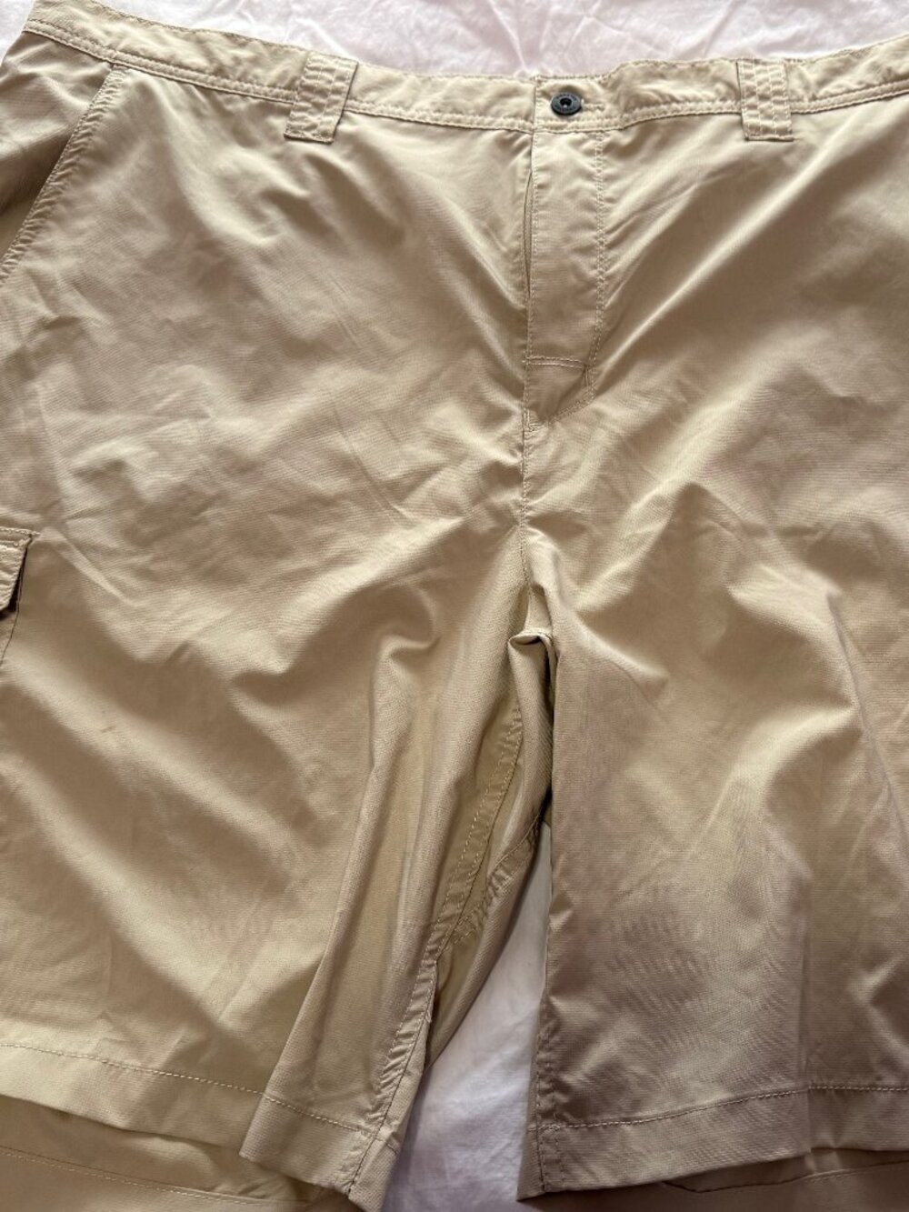 Columbia Silver Ridge Utility Cargo Short Size 48 W 10" Inseam